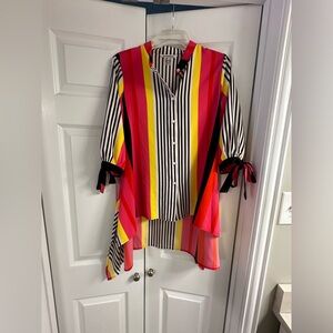 Peter Nygard blouse size S/P